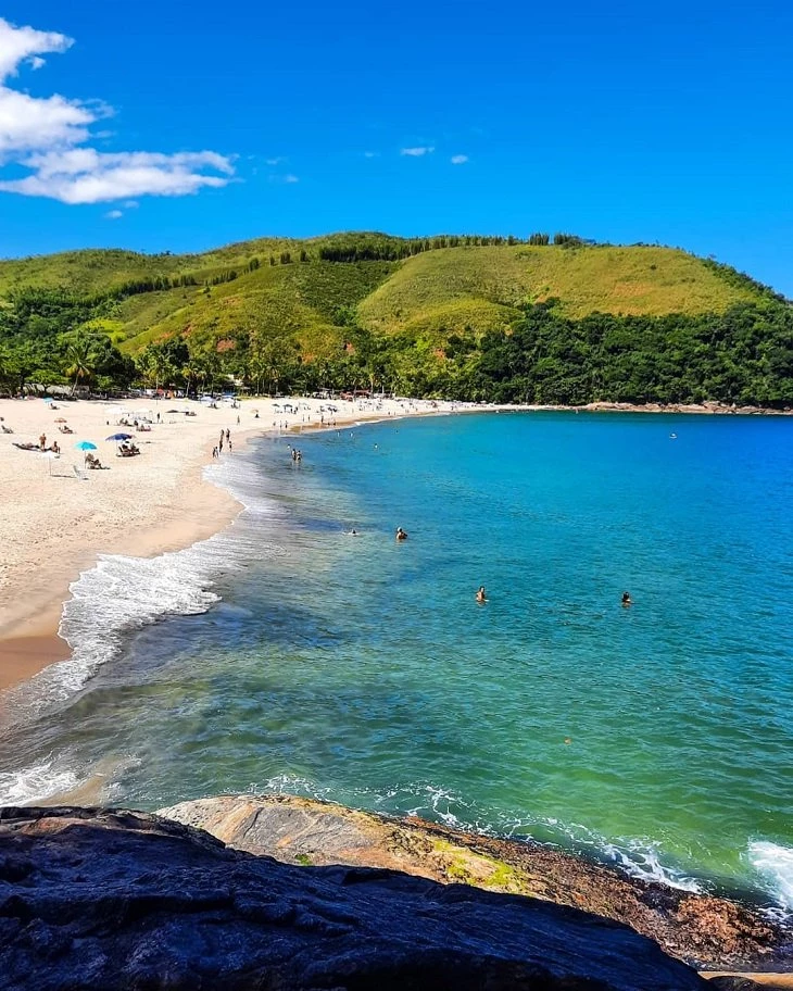 praia do pauba 11